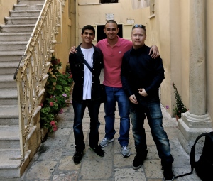 Jag träffar Yahya och Mohammad, två araber som vill tjänstgöra i IDF