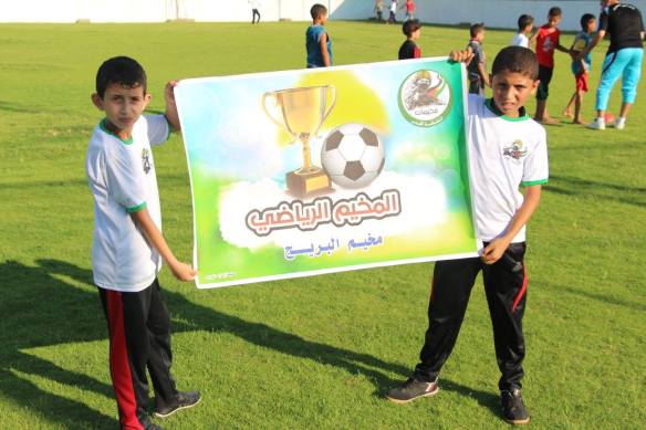 Fotbollsturnering och terrorism går hand i hand i Gaza.
